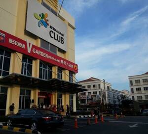Restaurant V Garden Setia Alam Selangor